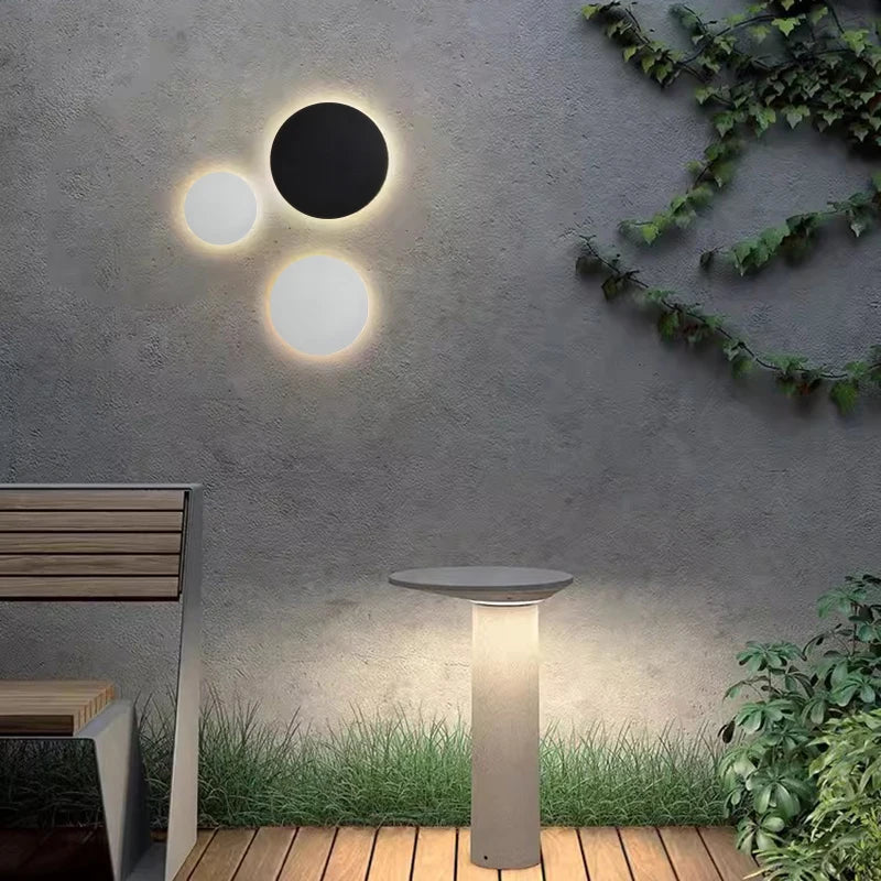 Outdoor LED Wall Light, Waterproof Design with Multiple Wattages