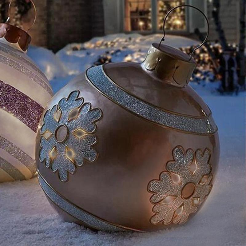 Outdoor Christmas balloon decorated ball