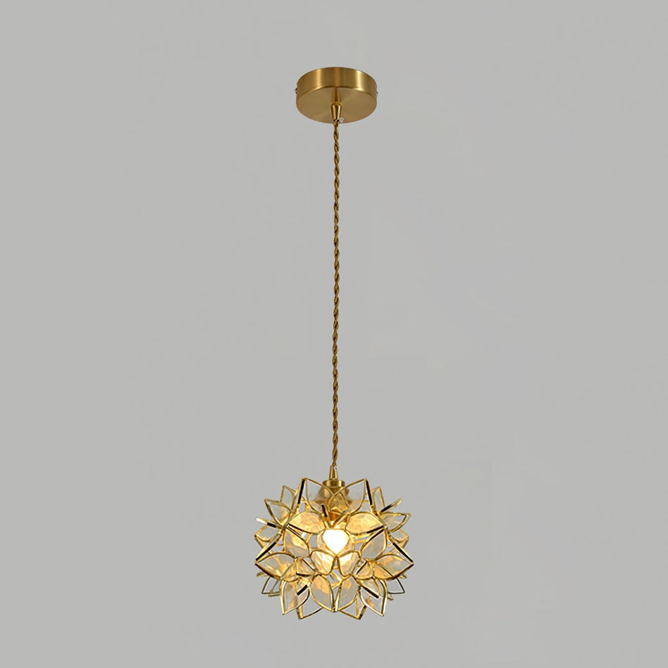 Pendant Lamp with Natural Accent