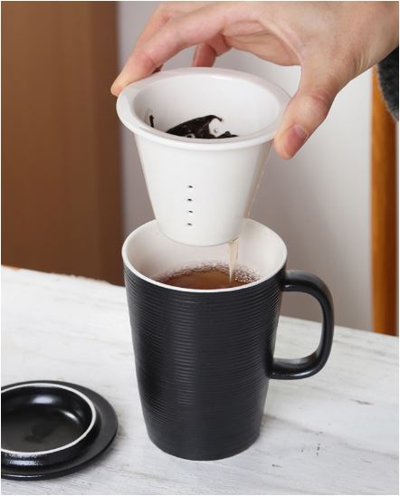Ceramic Tea Infuser Mug With Lid