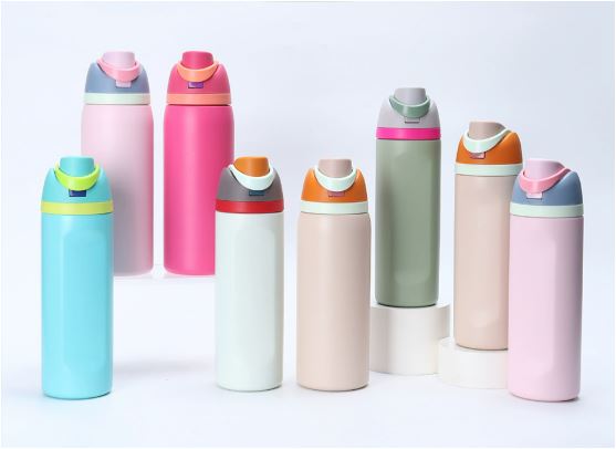 LeakProof – Insulated Stainless Steel Water Bottle with Straw