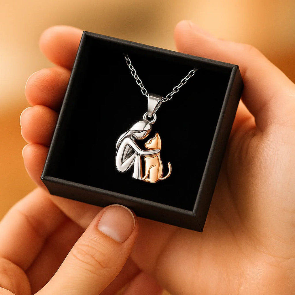 Avalance | Elegant Embrace Pendant Necklace Stylish Jewelry