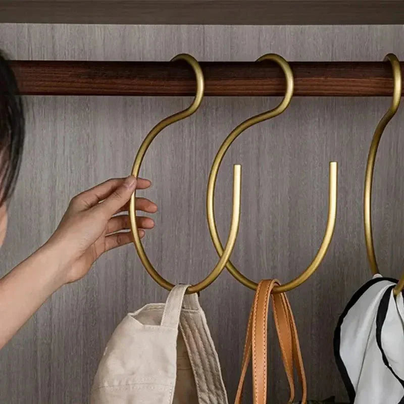 S-shaped hanger - Elegant and space-saving metal wardrobe hanger (Set of 5)