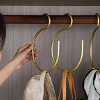 HangStruct – S-shaped metal hangers (set of 5) for space saving