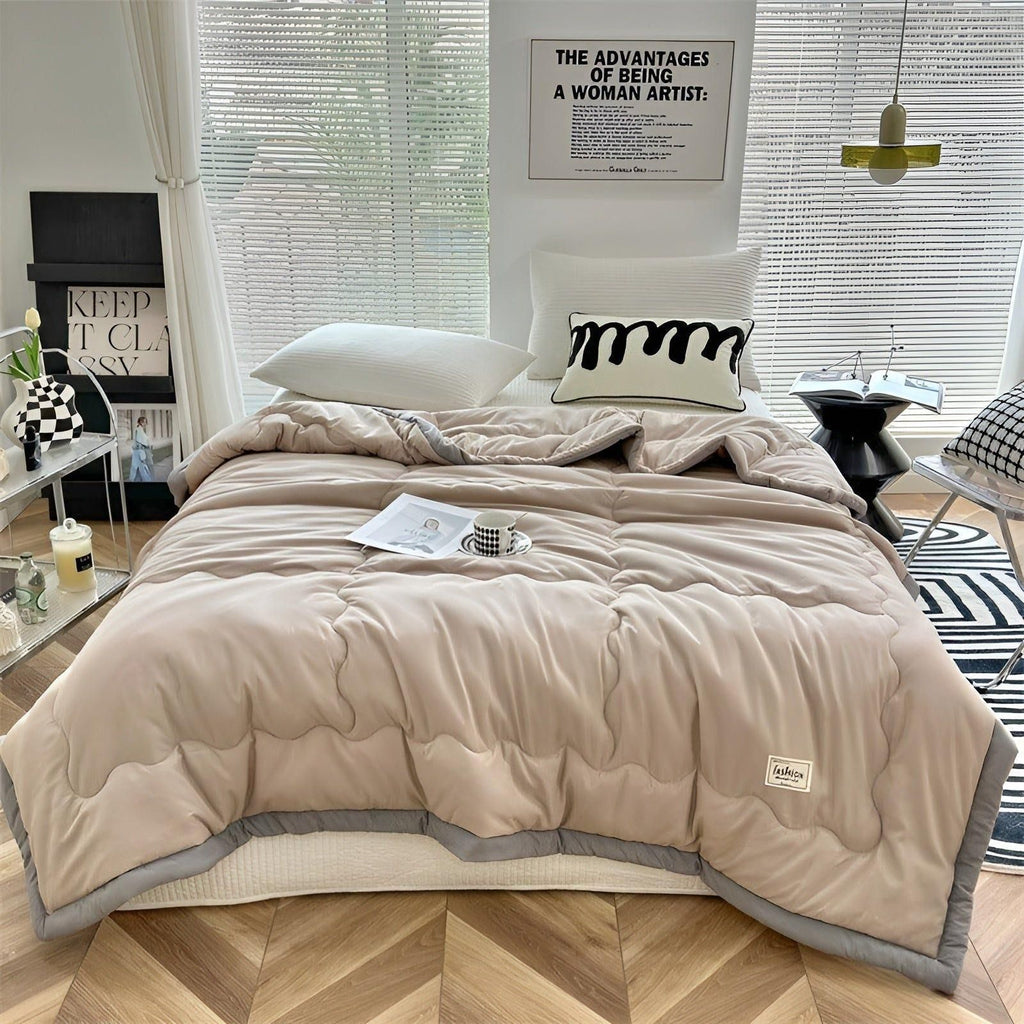 Lightweight Breathable Cool Duvet Made of High-Quality Fibers for Comfortable Summer