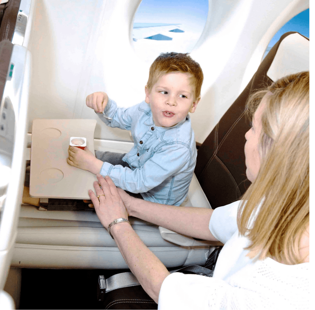 Comfortable children's travel bed for relaxed sleep