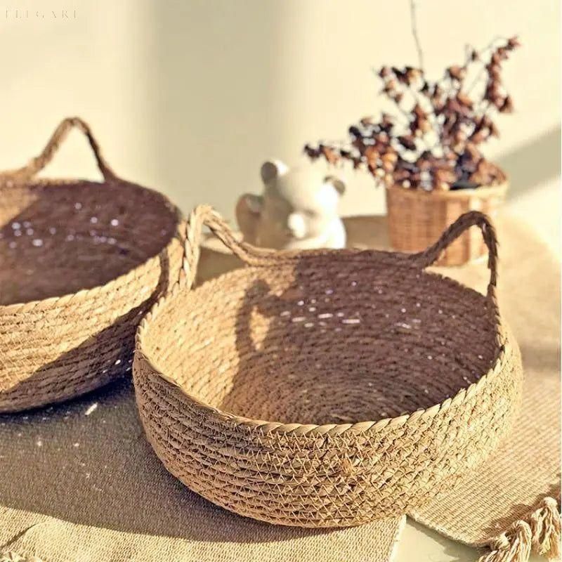 CloudNest | Bamboo cat bed with cuddle cushion