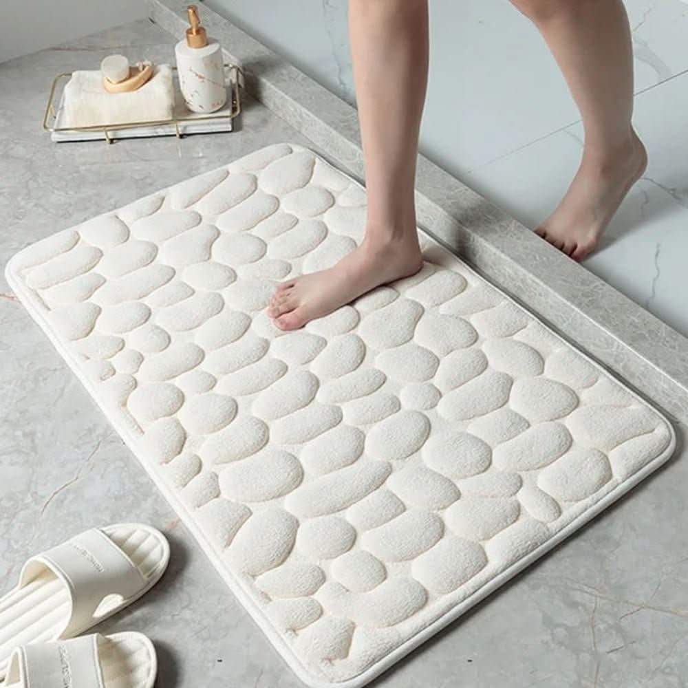 Ultra-soft bath mat with fast water absorption & anti-slip coating