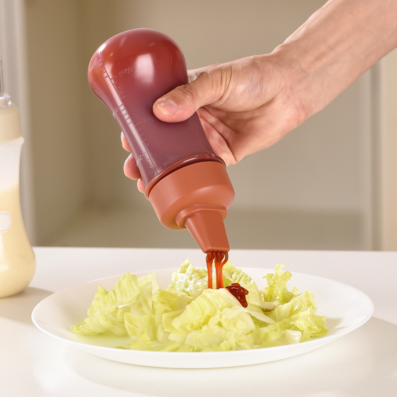 Spice Porous Squeeze Bottle