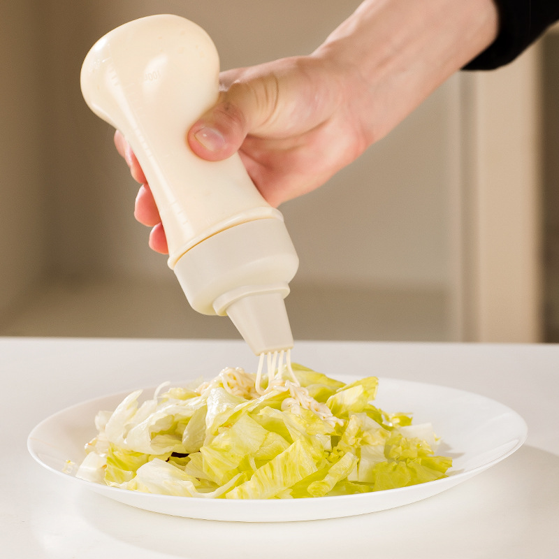 Spice Porous Squeeze Bottle