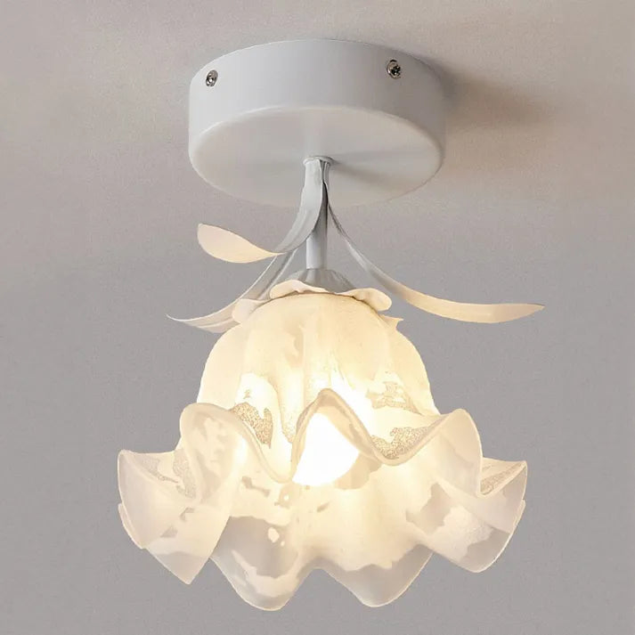Mini Flower Ceiling Light - Luxurious Mini Pendant Light for Timeless Atmosphere