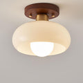 Harmony of natural materials and classic design