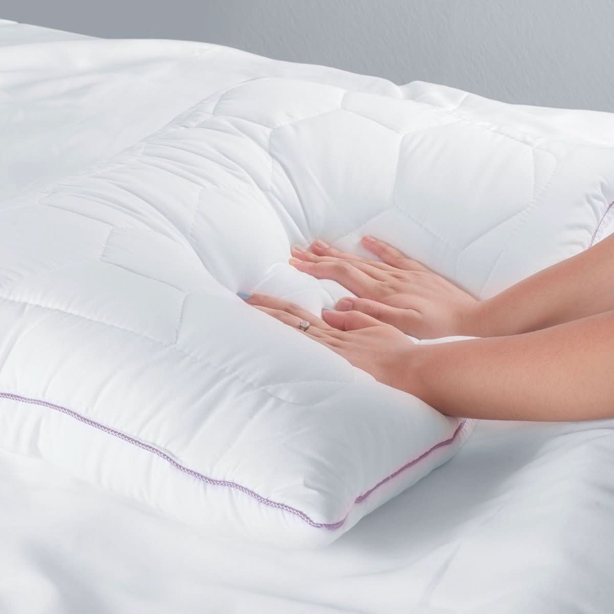 Veluvon Serenity Pillow | Hypoallergenic & Antibacterial | With Lavender Scent | Soft Sleeping Pillow for Sensitive Skin