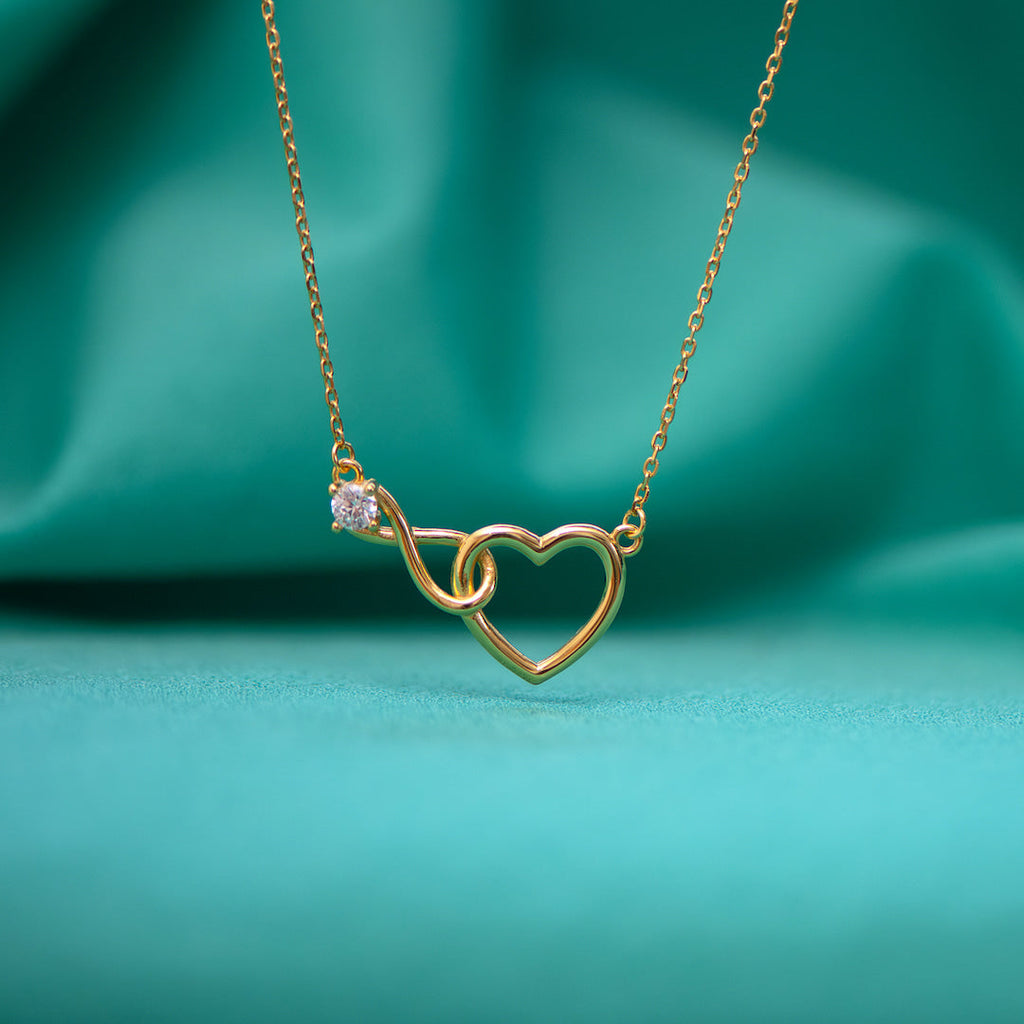 HeartBond Necklace – Timeless Jewelry of Connected Love