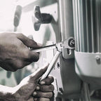 2-in-1 Ratchet Wrench with Flexible & Fixed Head Design