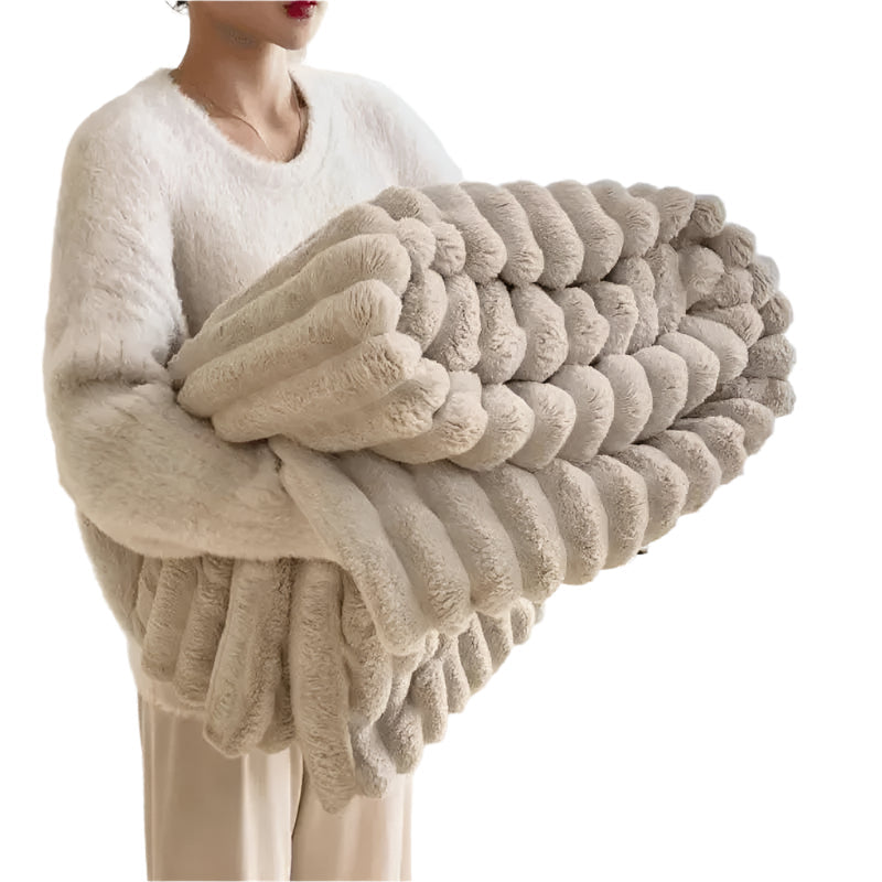 NordiNest Plush Blanket
