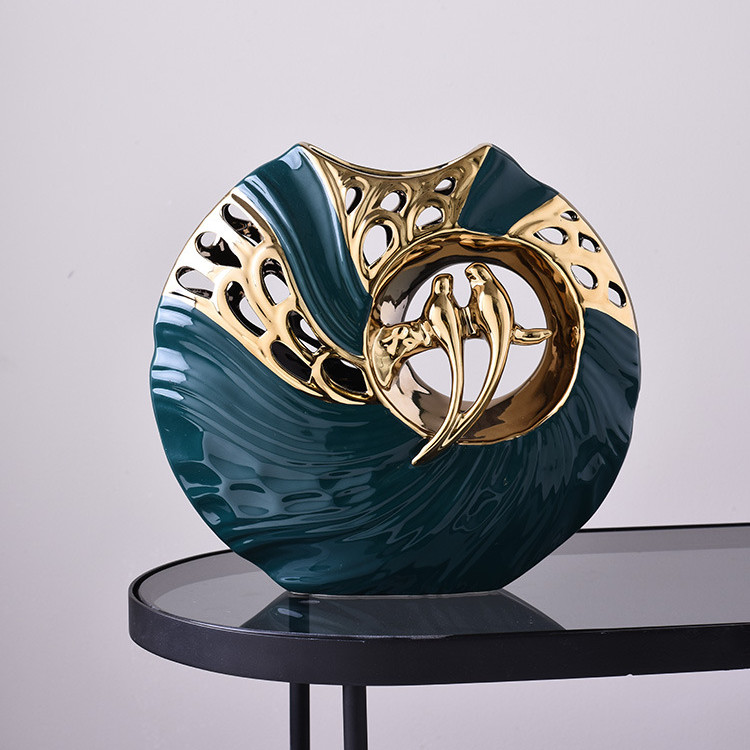 FormaLuxe Ceramic Sculpture – Handmade modern decoration