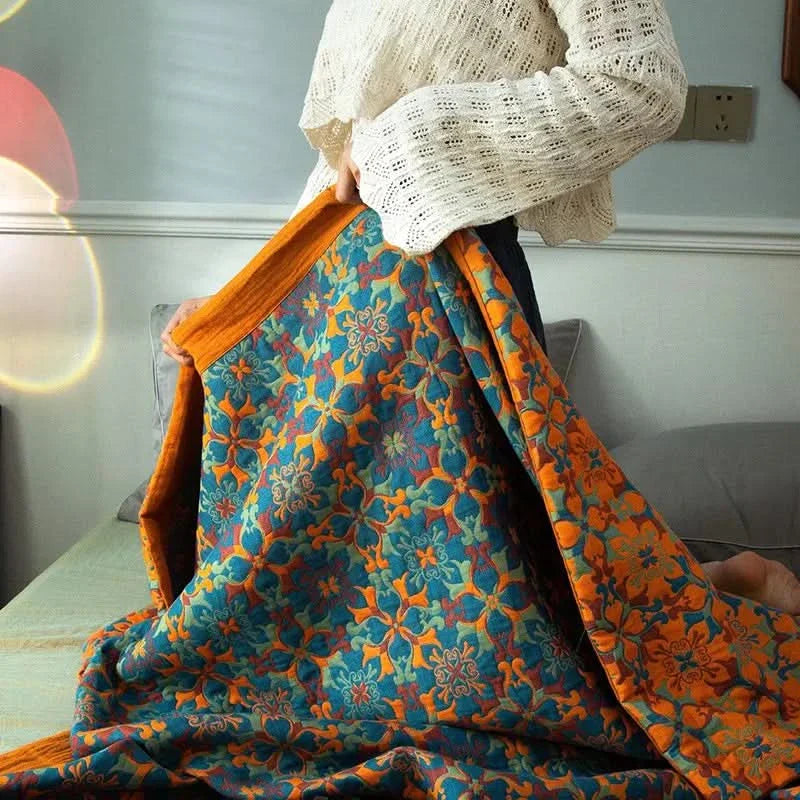 Otis Stylish Cozy Blanket – Soft, Warm, Decorative Throw