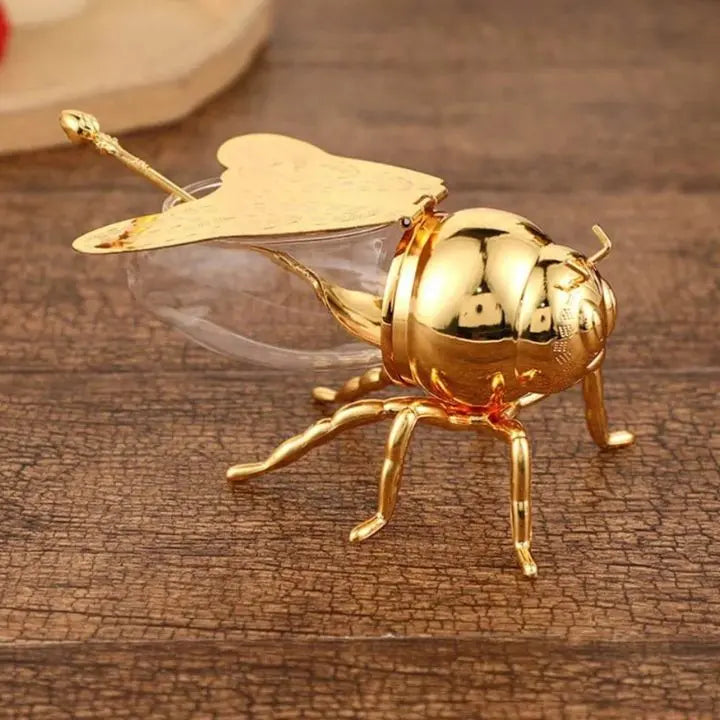 Decorative and practical bee-shaped honey jar