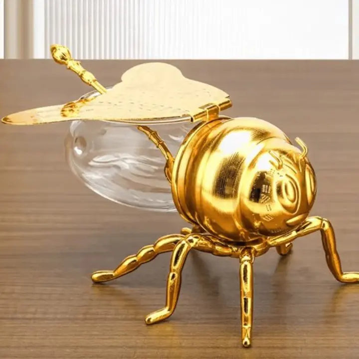 Decorative and practical bee-shaped honey jar