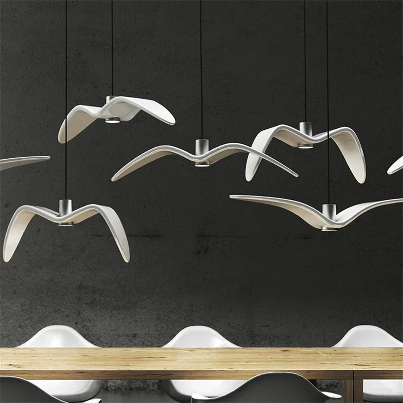 BeakBrilliance - Design Bird Lamp for Unique Interiors