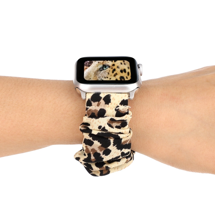 For Apple Watch Series 9&8&7 41mm / SE 3&SE 2&6&SE&5&4 40mm / 3&2&1 38mm Fabric + Stainless Steel Hair Ring Watch Band (Leopard Pattern)