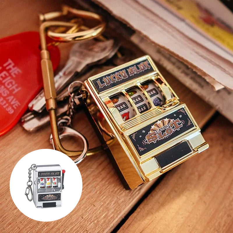 Keychain designed as a slot machine