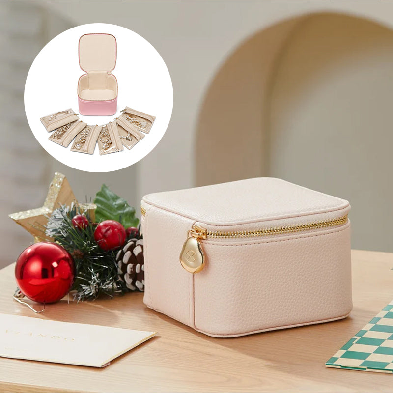 Leather jewelry box for travel