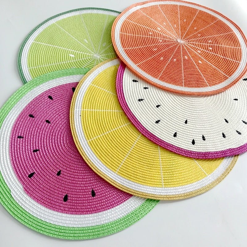 Decorative placemat set with fruit motifs