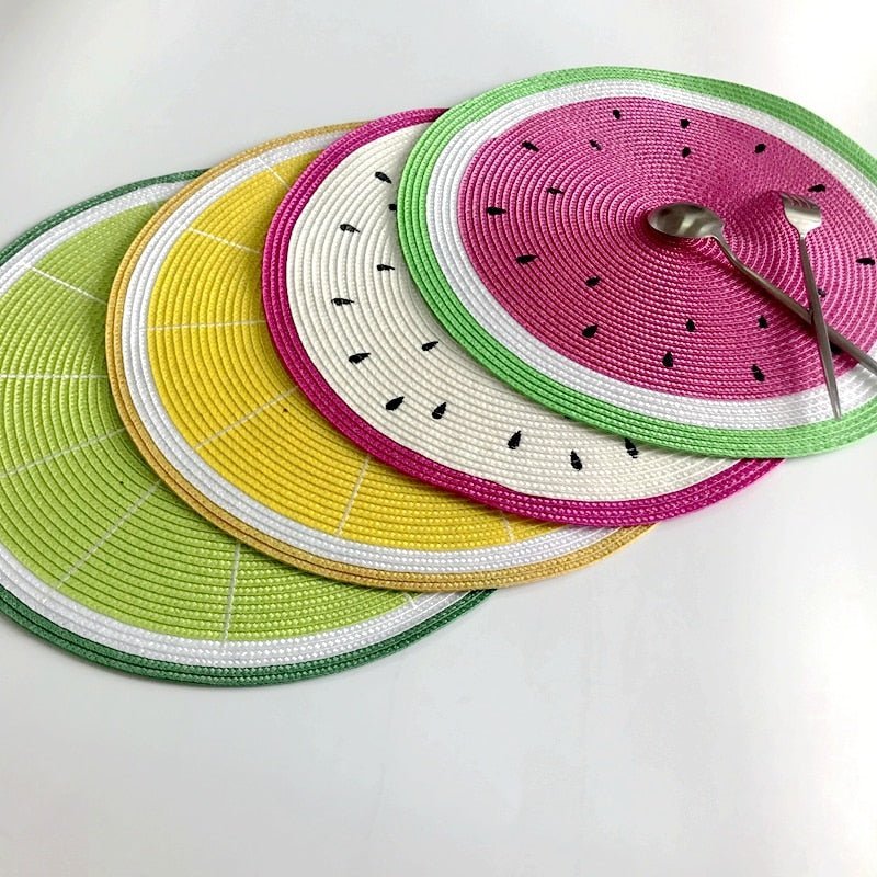 Decorative placemat set with fruit motifs