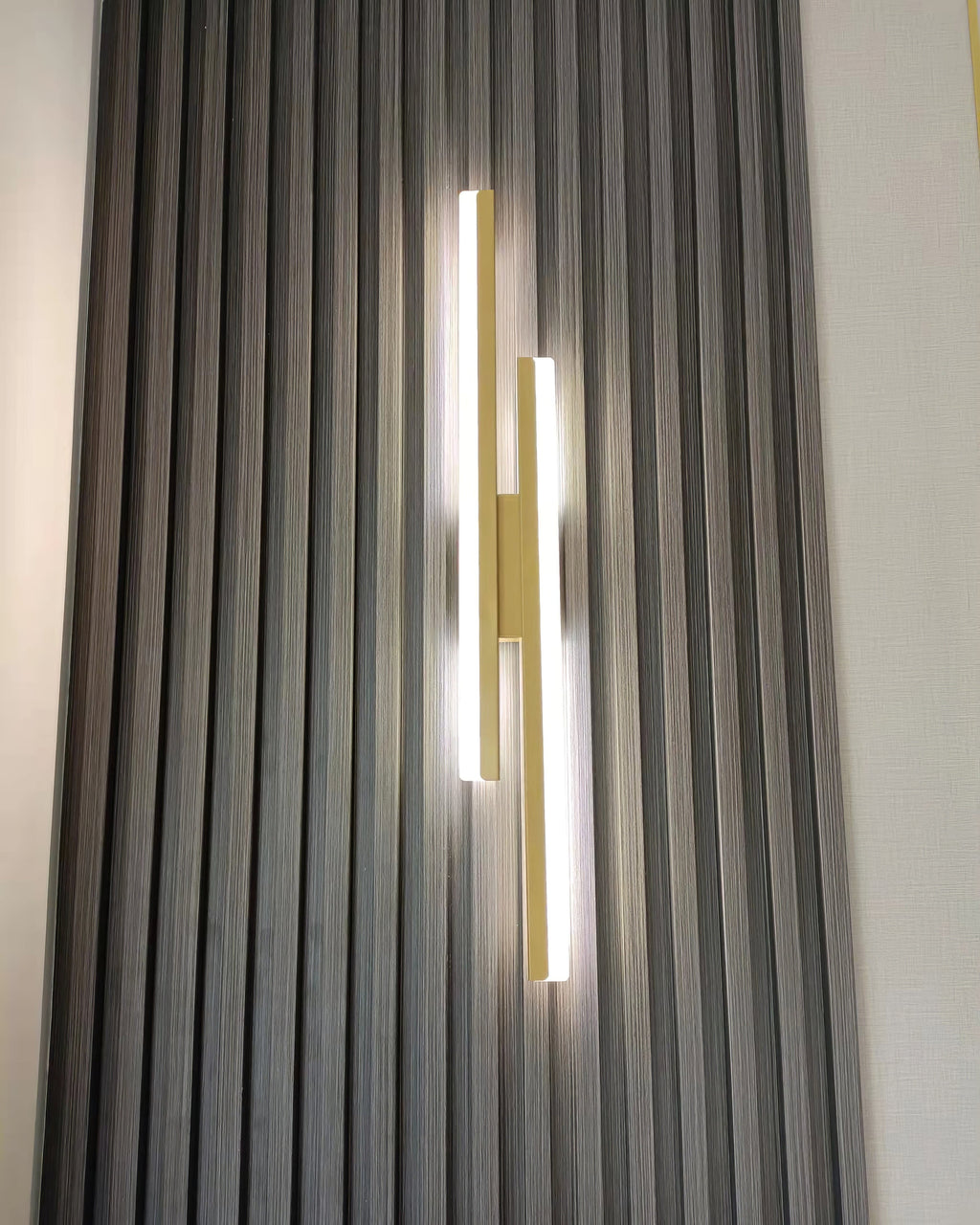 NordicGlow – Sleek LED Wall Lamp for Modern Spaces