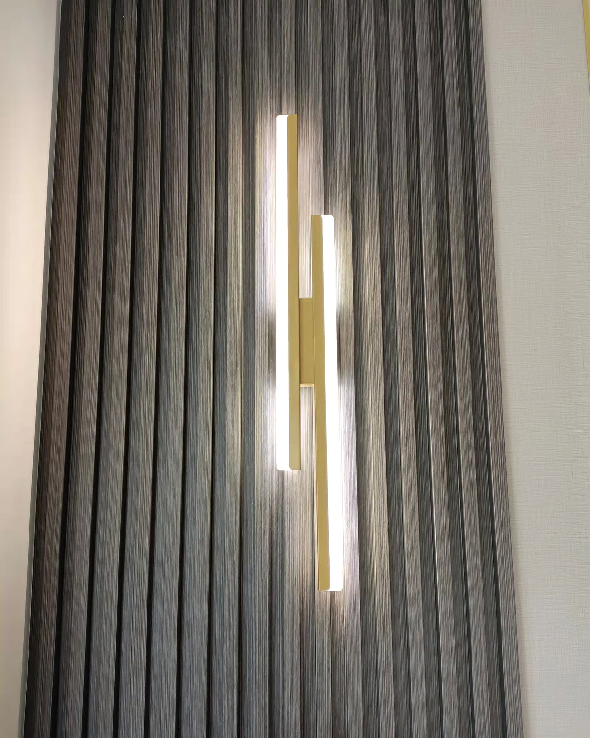 Stylish LED Wall Lamp for Minimalist Spaces