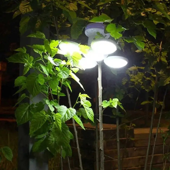 Foldable Solar LED Lamp with Clip – Motion-Sensitive & Wireless
