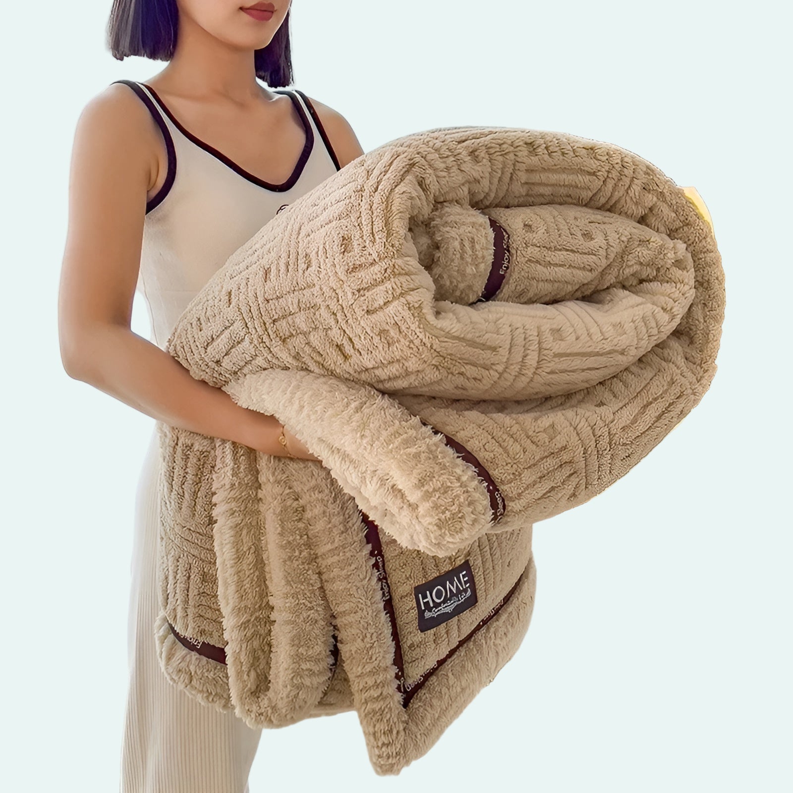 Fluffy Fleece Blanket | Soft Breathable Throw Blanket