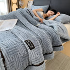 Fluffy Fleece Blanket | Soft Breathable Throw Blanket