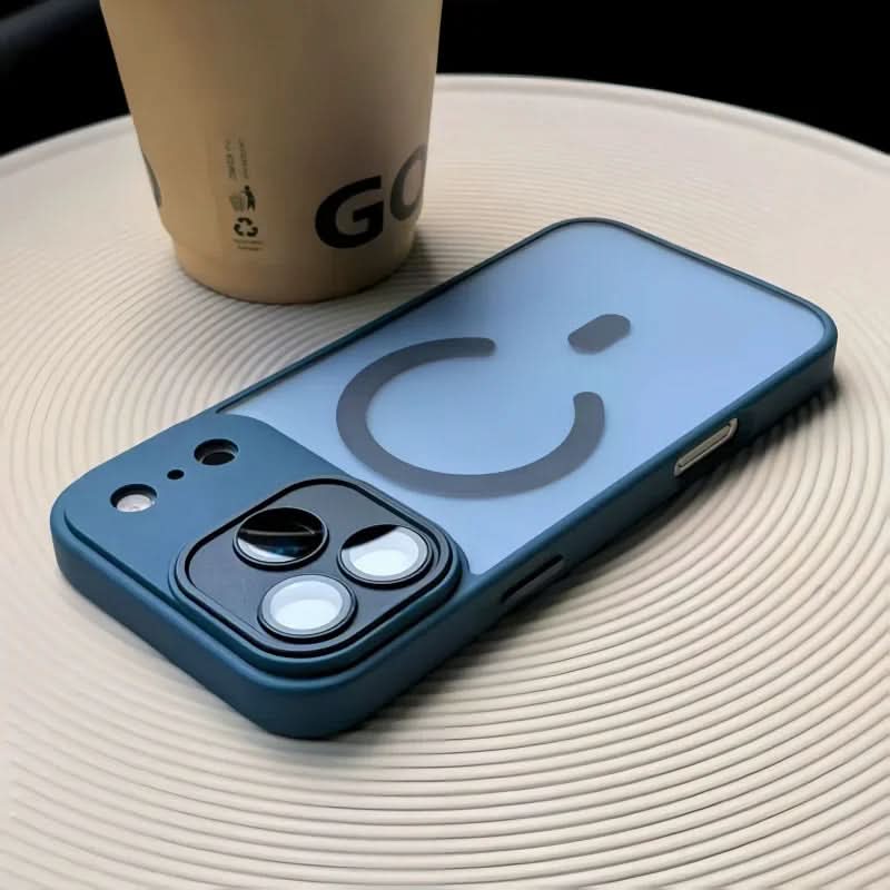 Supports Fast Wireless Charging