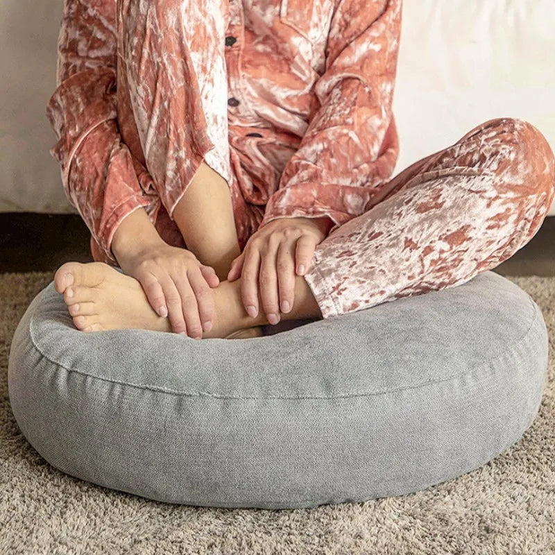 Round meditation and yoga cushion – Comfortable floor cushion for relaxation & comfort