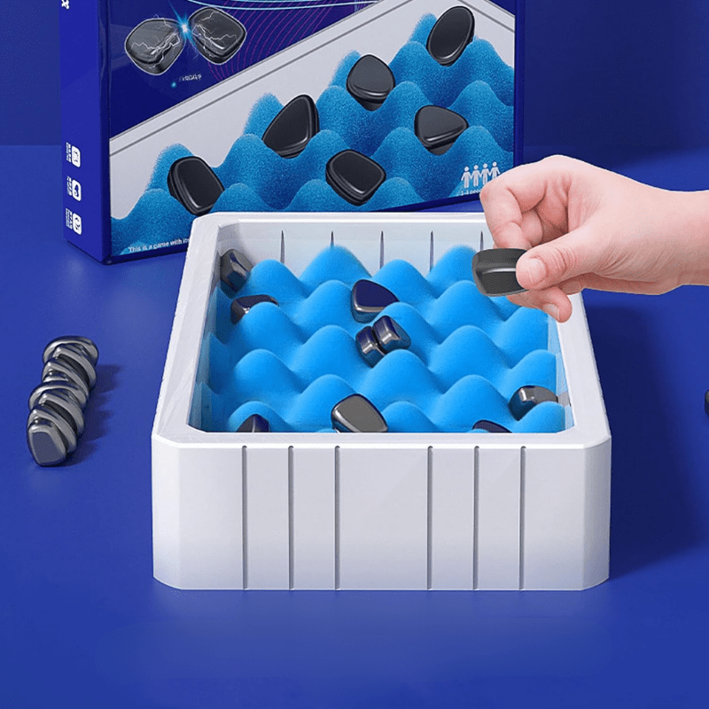 Magnetic chess set for clever minds on the go