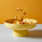 Fruitful Elegance – Retro Fruit Bowl with Vintage Leaf Design & Ceramic Finish