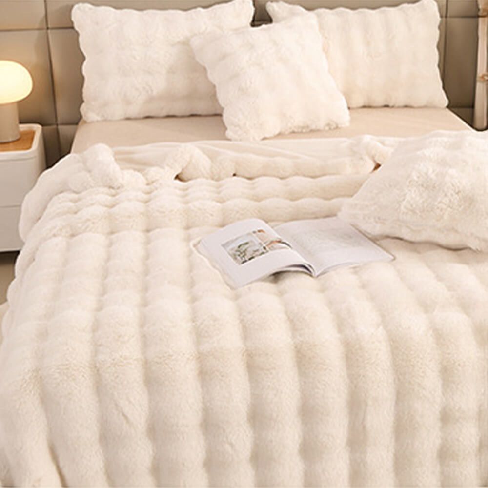 Premium Bubble Double Layer Thick Faux Rabbit Fur Blanket