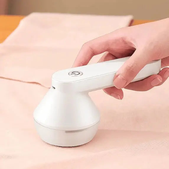 Lint remover – Refresh clothing with strong lint removal and USB charging