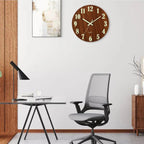 Stylische leuchtende digitale Wanduhr für das Schlafzimmer