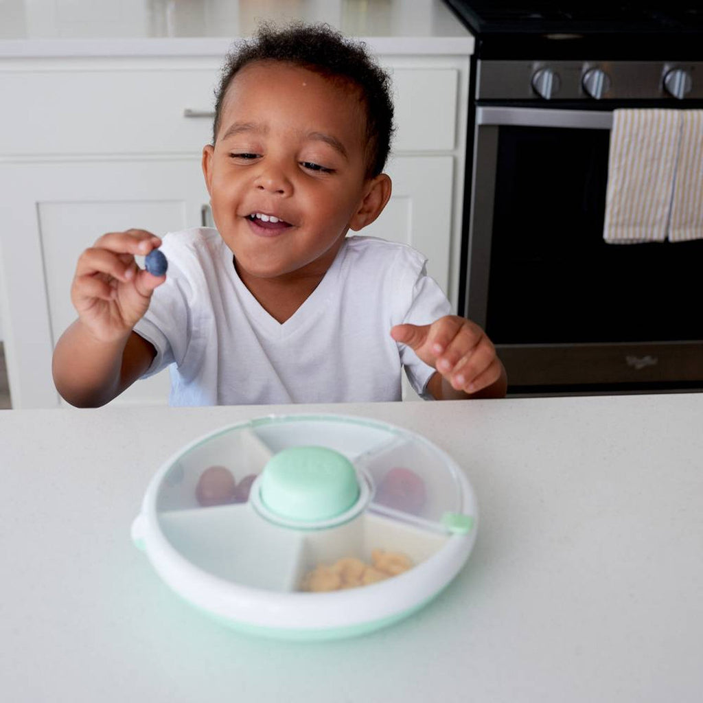 YumSpinner Playful Snack Buddy