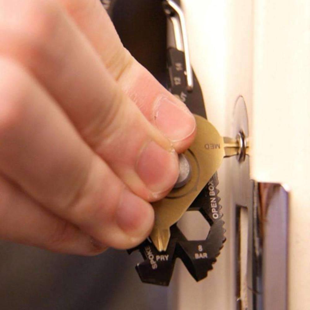 20 in 1 Keychain - Can Solve All The Problems You Life Or Outdoor
