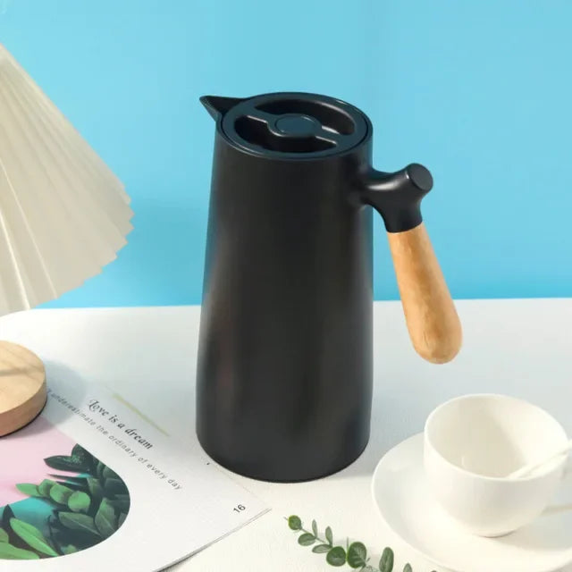 Stylish Thermos Bottle with Long Heat and Cold Retention - NordicTherm