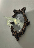 Spirit in the Mirror – Shining 3D wall decoration made of resin for mysterious spaces