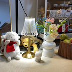 RadiantGold – Elegant Portable Table Lamp