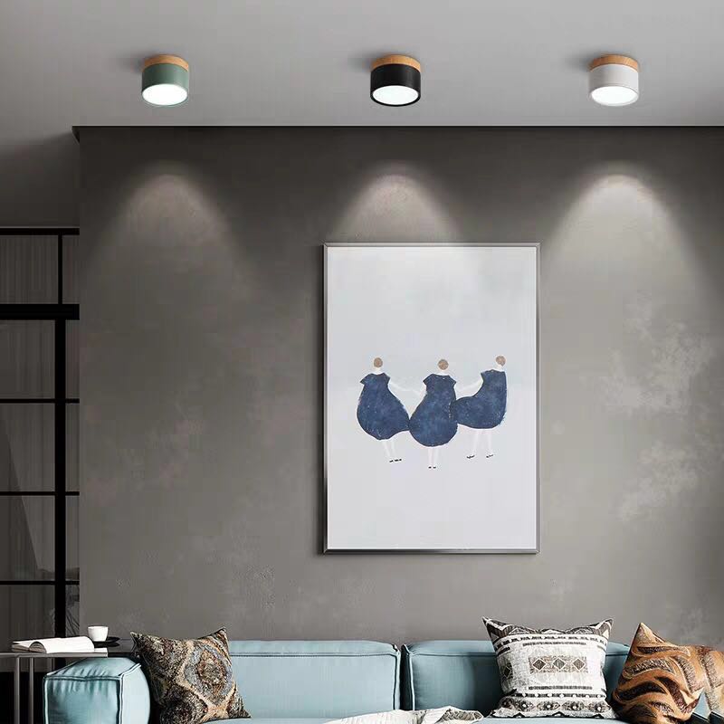 BeamLuxe – Energy-Efficient LED Ceiling Spot in Modern Style