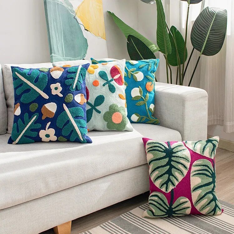 Botanical cushions - Wake up nature in your home decor!