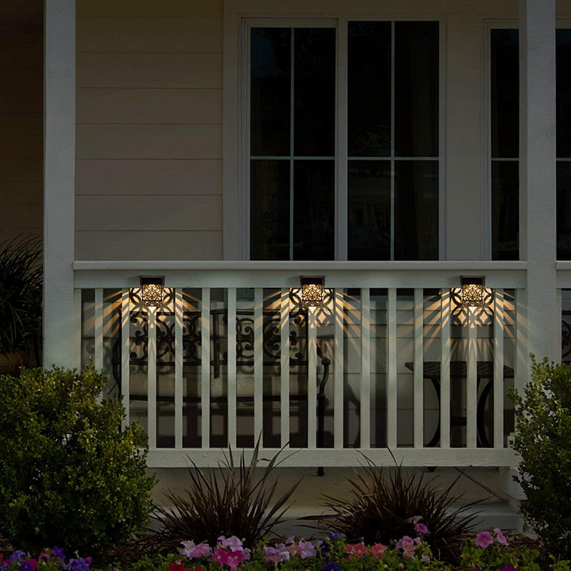 SunAura - Premium Solar Garden Lamp
